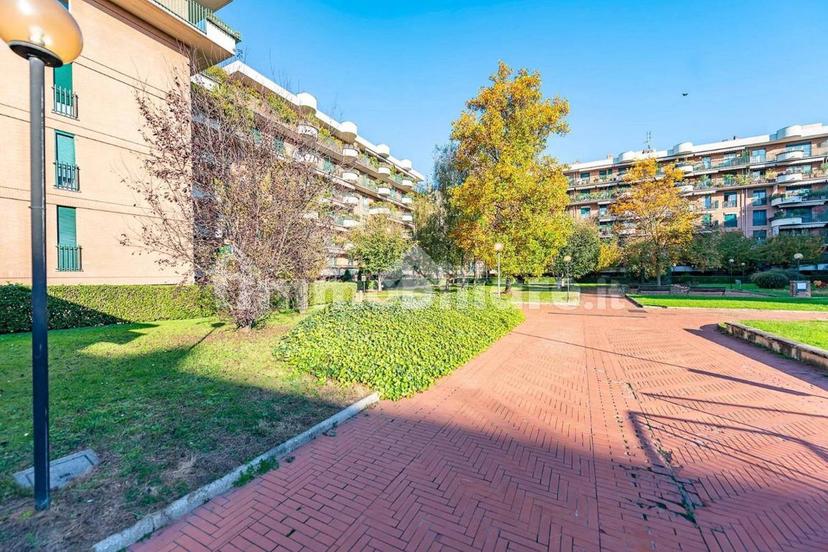 Quadrilocale in Viale delle Rimemembranze 45, Lainate