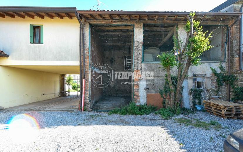 Appartamento in Via Cominello, Lonato del Garda