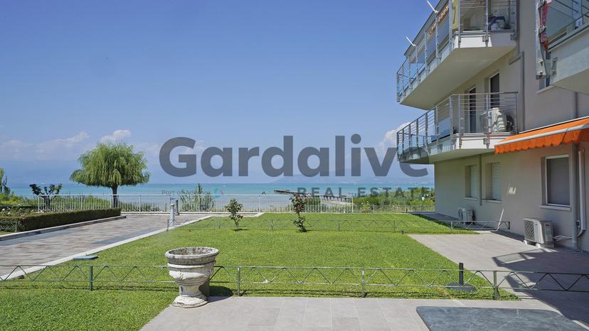 Trilocale in Via Verona 105, Sirmione