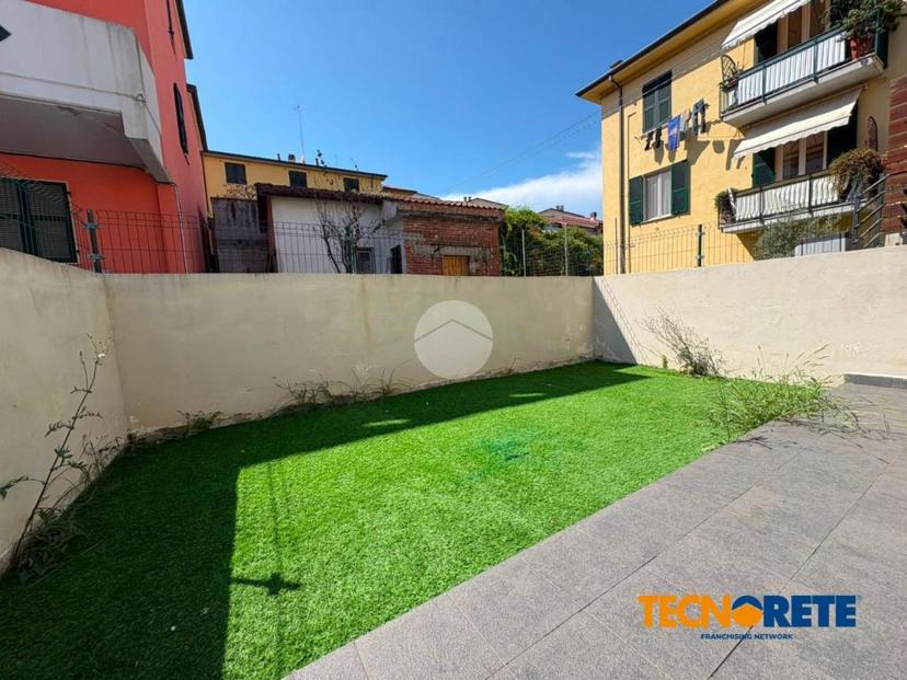 Casa indipendente in Via Sarzana 959, La Spezia — foto 4 di 5
