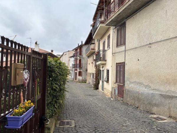 Terratetto unifamiliare in Via San Sabino, Barete — foto 4 di 5