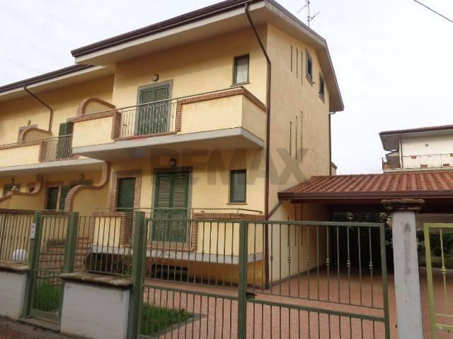 Villa in Via Madonna delle Grazie, Fondi