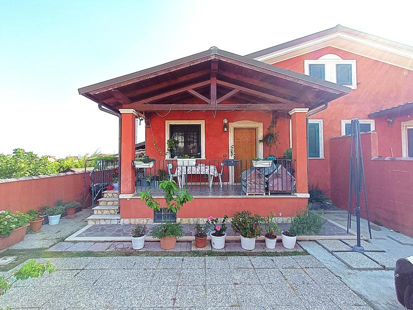 Casa indipendente in Via Olbia Snc, Ardea — foto 5 di 5
