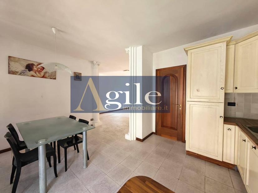 Trilocale in Via Val Tiberina, San Benedetto del Tronto — foto 3 di 5