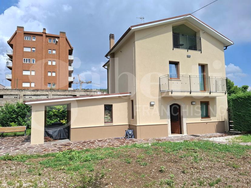 Villa in Via delle Cese Snc, Rocca di Mezzo — foto 4 di 5