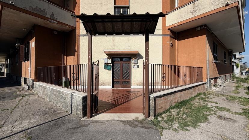 Trilocale in Via Rodari 145, Frattaminore — foto 2 di 5