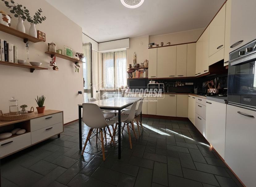 Trilocale in Via Giacomo Tosi 4, Monza — foto 3 di 5