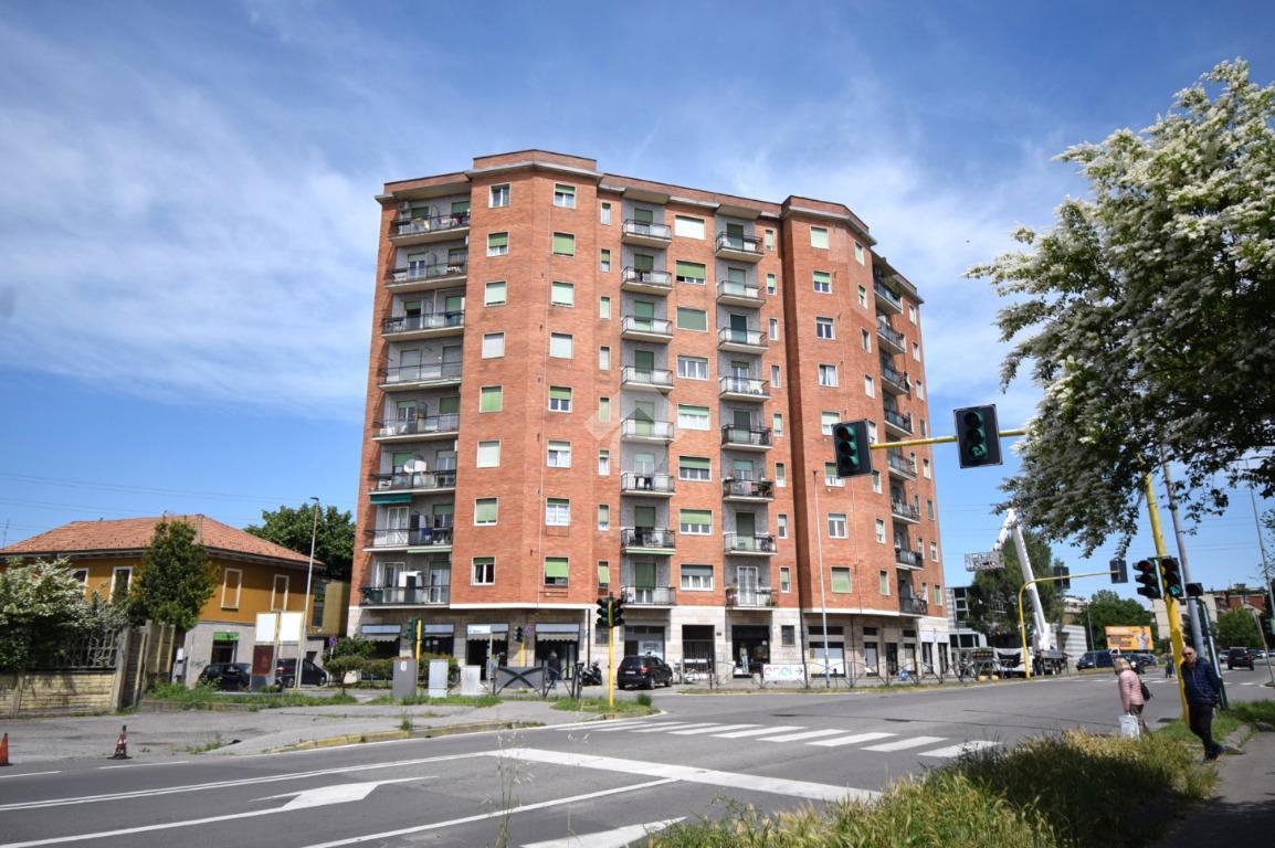 Trilocale in Viale Lombardia, Brugherio