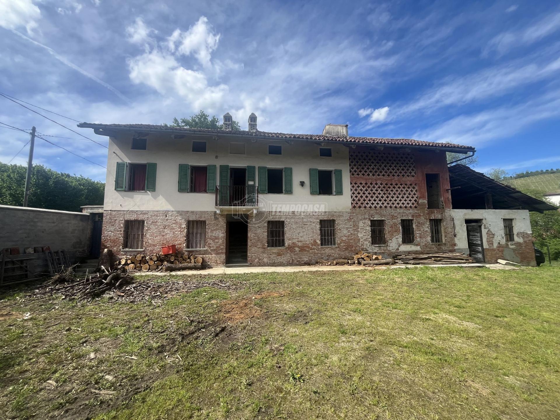 Casa indipendente in Borgata Ripalda 46, San Damiano d'Asti