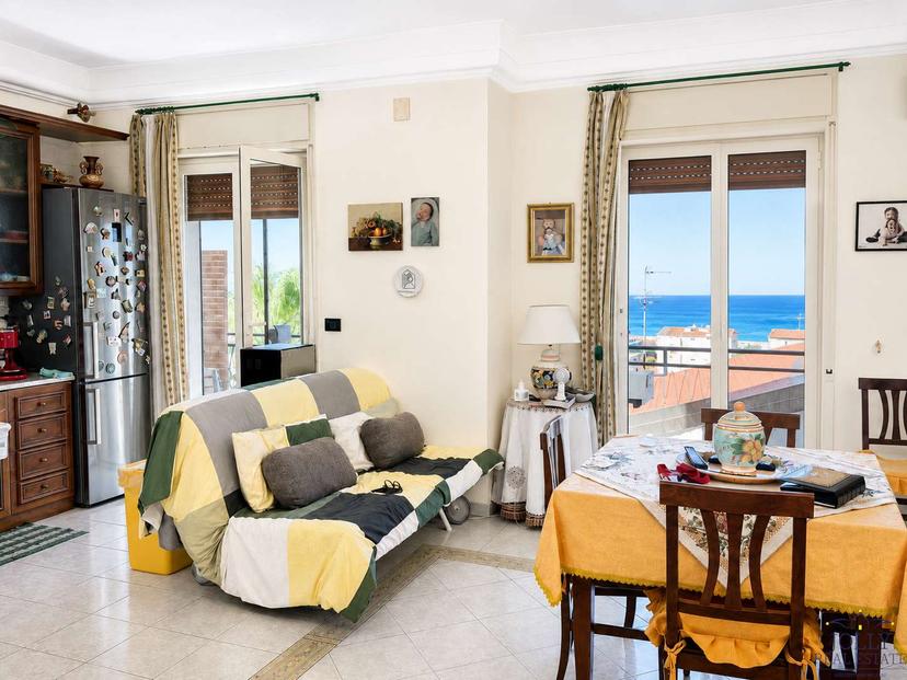 Appartamento in Via dell'Addolorata, Siracusa