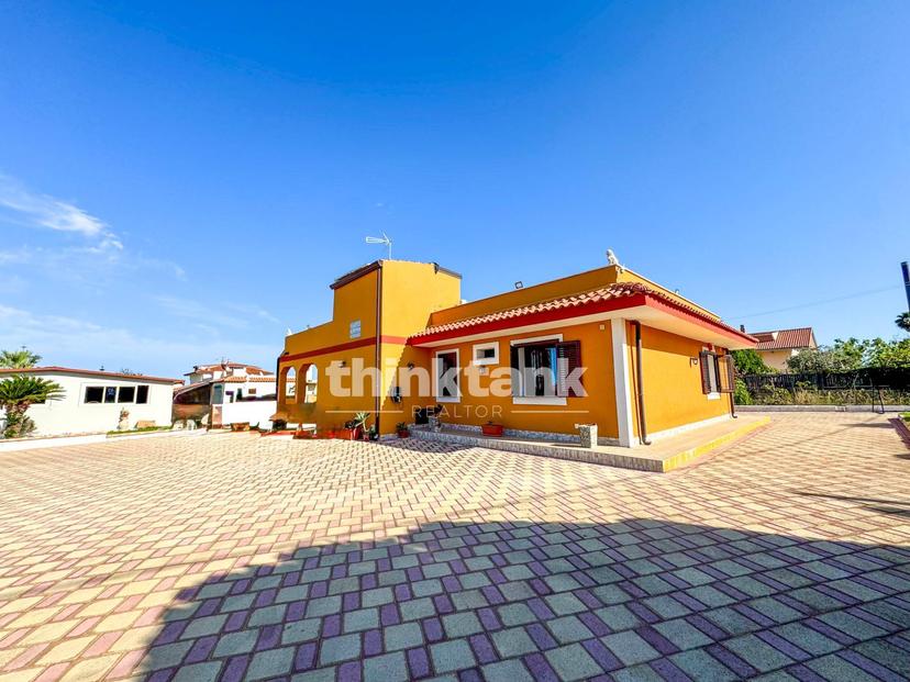 Villa in Via  Capuana 11, Melilli — foto 4 di 5