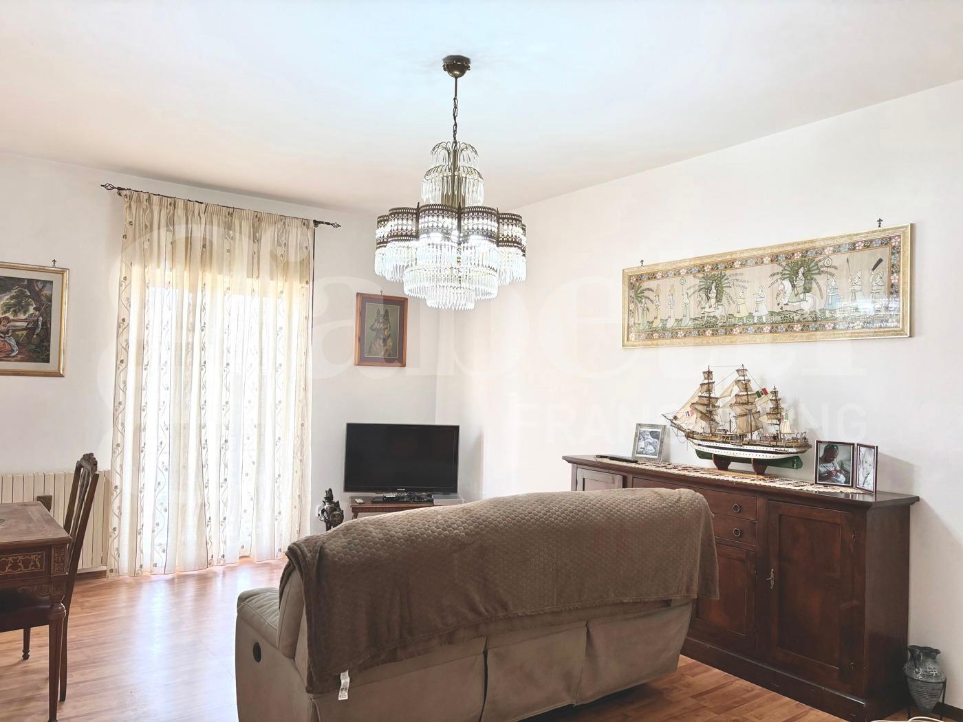 Appartamento in Via Madonna delle Grazie 16, Giarratana