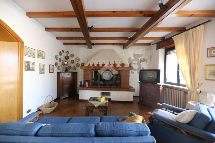 Casa indipendente in Via Unione Europea 22, Marmirolo — foto 4 di 5