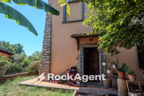 Villa plurifamiliare in Via dei Ludi 14b, Sutri