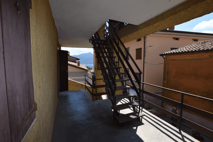 Terratetto unifamiliare in Via Plazza 49, Predore — foto 3 di 5