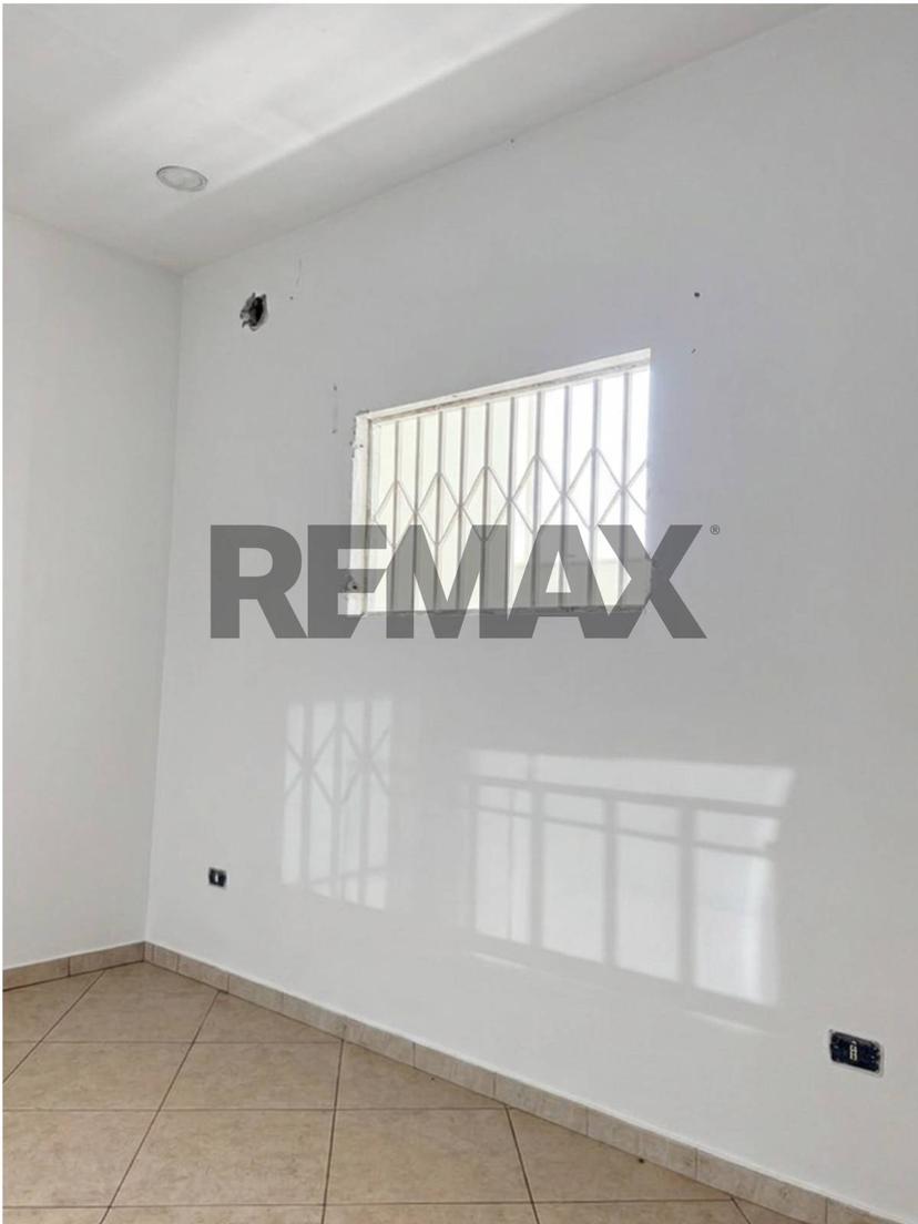 Trilocale in Via Circunvallazione della Caserma di Cavalleria 51/a6, Napoli