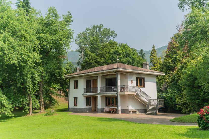 Villa in Via De Vittori 1, Saltrio — foto 5 di 5