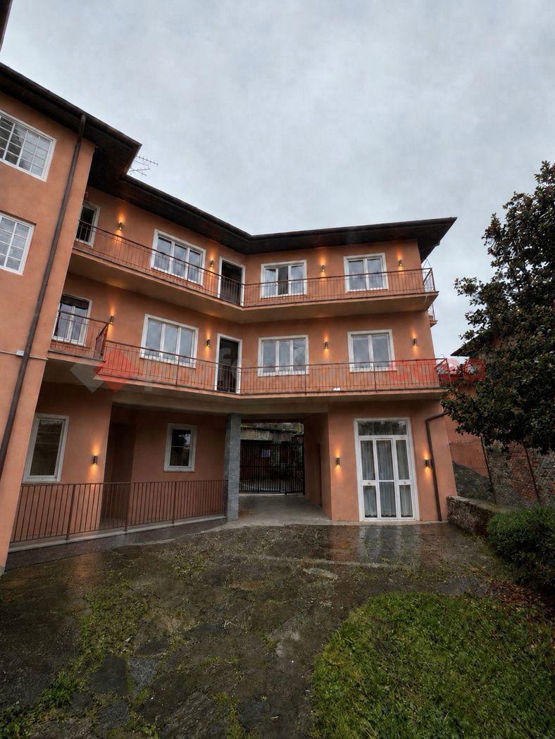 Trilocale in Via Bertoletti, Nebbiuno — foto 2 di 5