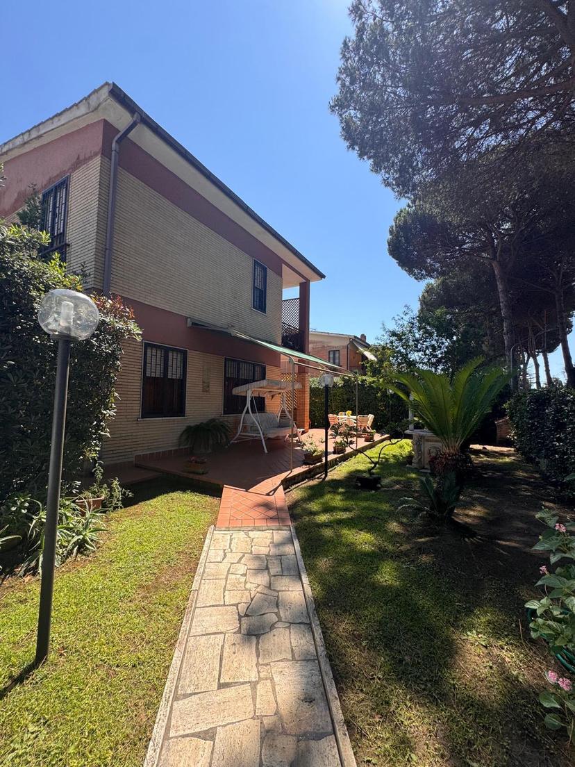 Casa indipendente in Via San Felice Circeo 929, San Felice Circeo — foto 2 di 5