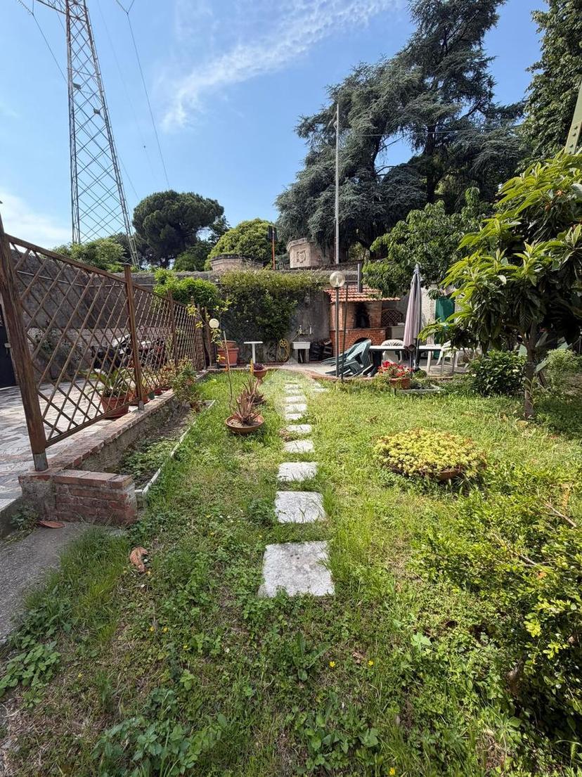 Casa indipendente in Via Coronata 107, Genova — foto 4 di 5