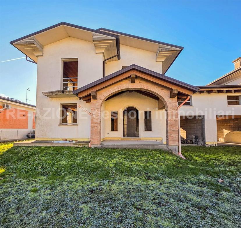 Villa bifamiliare, Camisano Vicentino — foto 4 di 5