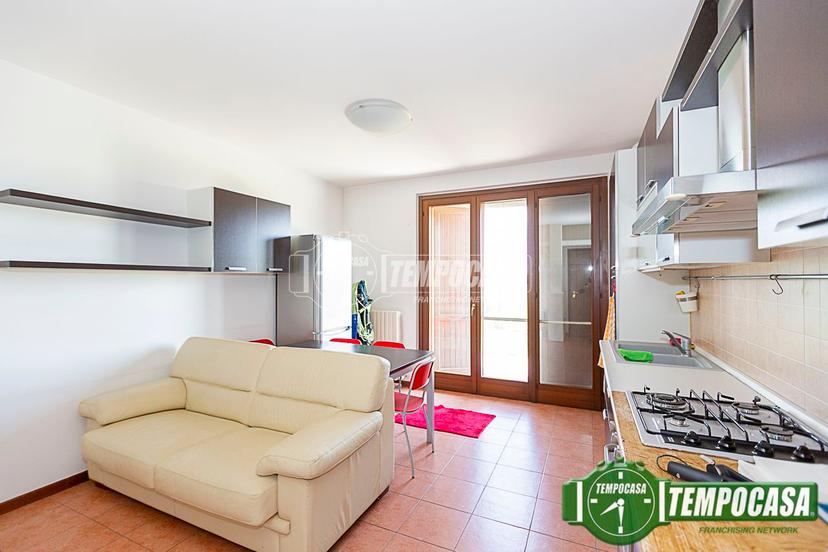Bilocale in Via Callisto Piazza, Abbadia Cerreto — foto 3 di 5