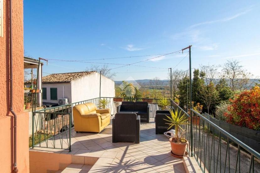 Casa indipendente in Via Dante Alighieri 61, Sant'Elpidio a Mare — foto 2 di 5