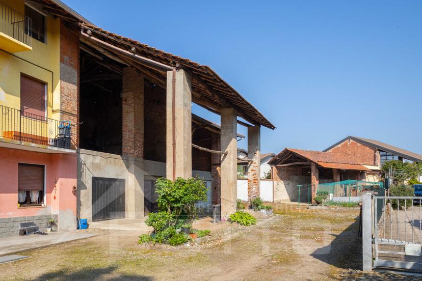 Rustico in Via Bellinzago 1, Caltignaga — foto 3 di 5