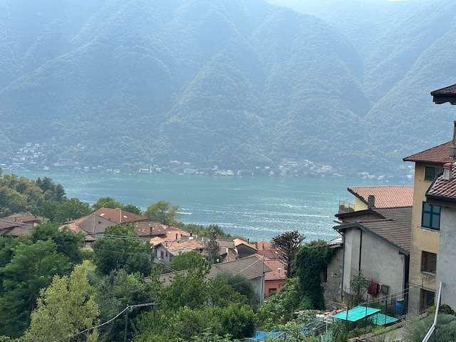 Trilocale in Via Onzanigo, Nesso