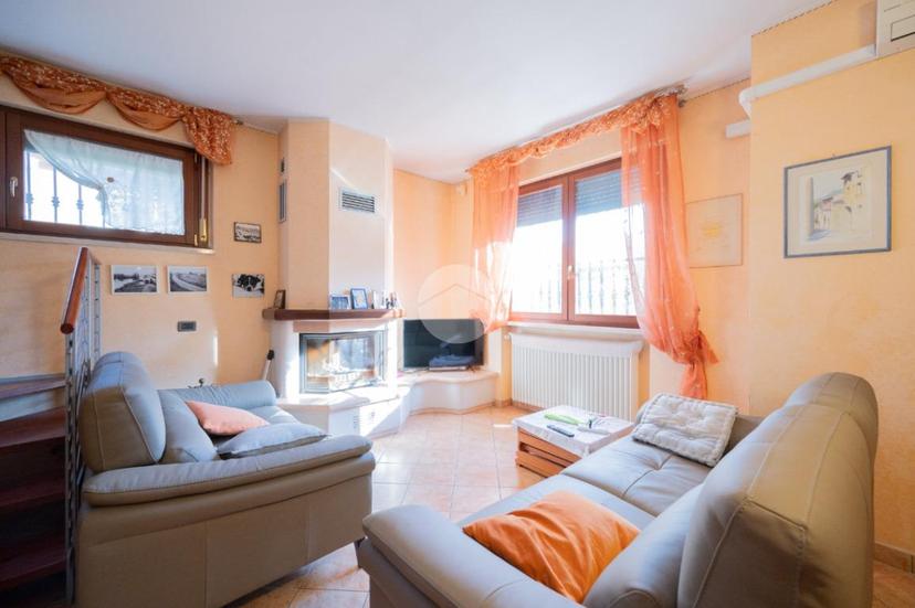 Villa in Via Ugo Celada 26, Borgo Virgilio — foto 4 di 5