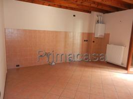 Trilocale in Via Galileo Galilei 5, Serle