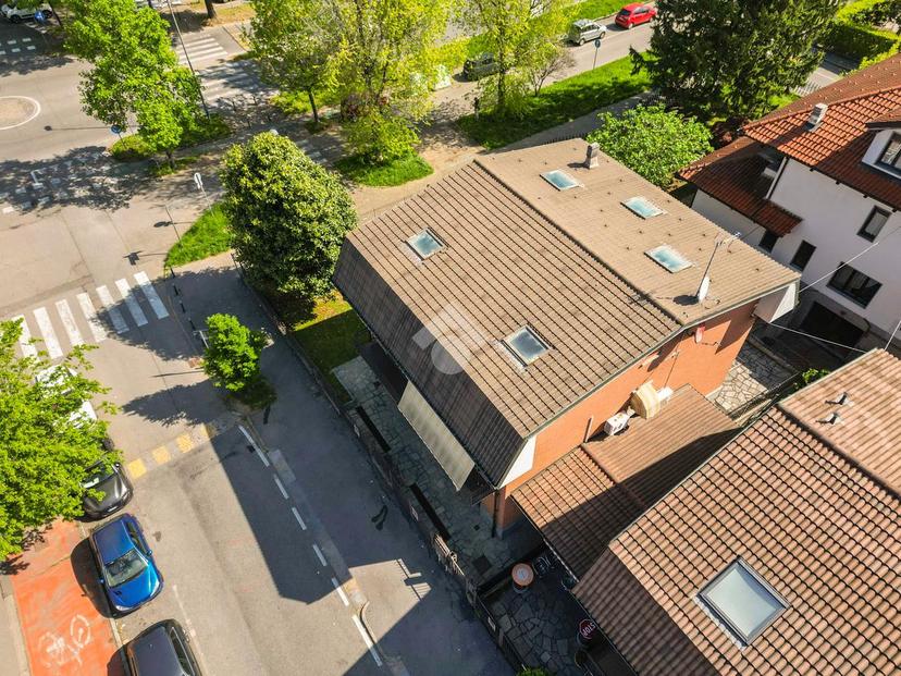 Villa in Via Giolitti 32, Grugliasco — foto 4 di 5
