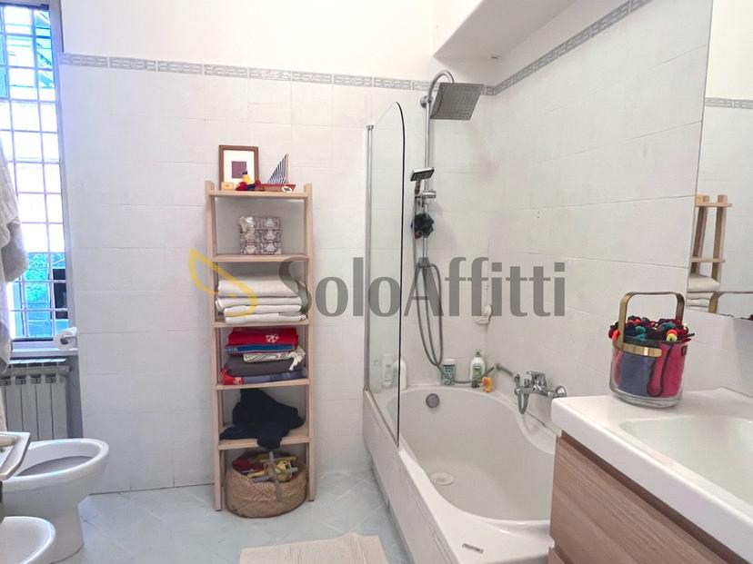 Quadrilocale in Via Riccardo Grazioli Lante 16, Roma