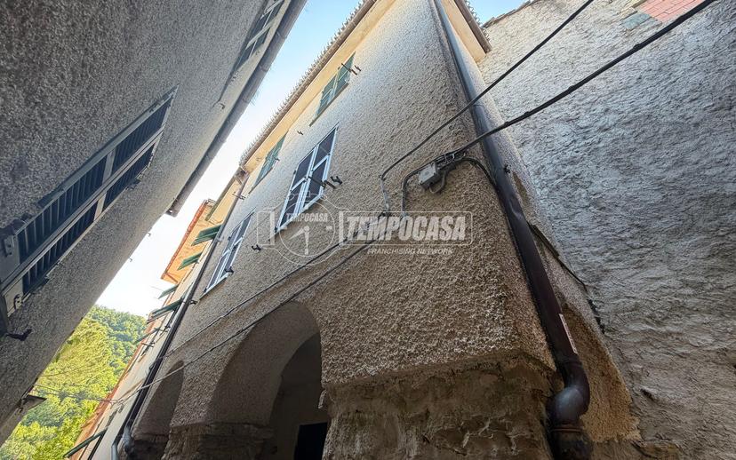 Casa indipendente in Via alle Cottarze, Missano, Castiglione Chiavarese — foto 2 di 5