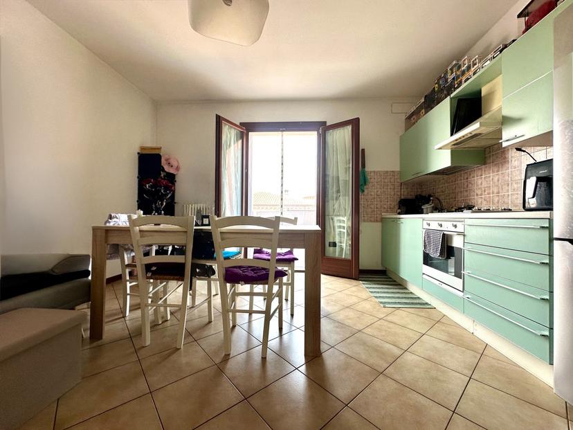 Bilocale in Via Monsignore Rino Marsilio Snc, Casale di Scodosia — foto 3 di 5