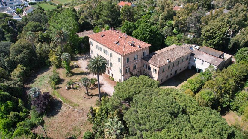 Villa in Via Monte Aquilino 1, San Benedetto del Tronto