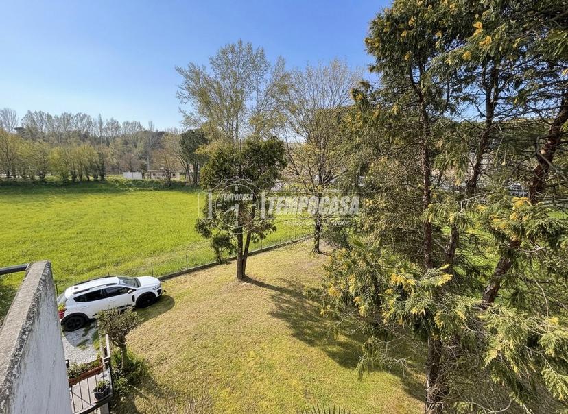 Trilocale in Via Vincenzo Liverani 10, Riolo Terme — foto 3 di 5