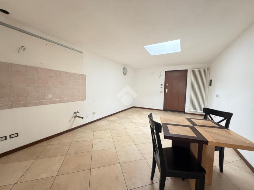 Monolocale in Via Buonarroti 1, Seregno
