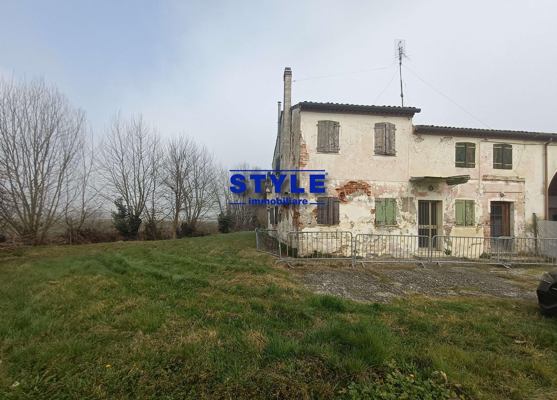 Porzione di casa, Pianiga