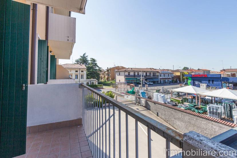 Bilocale in Via Roma 135, Pescantina — foto 4 di 5