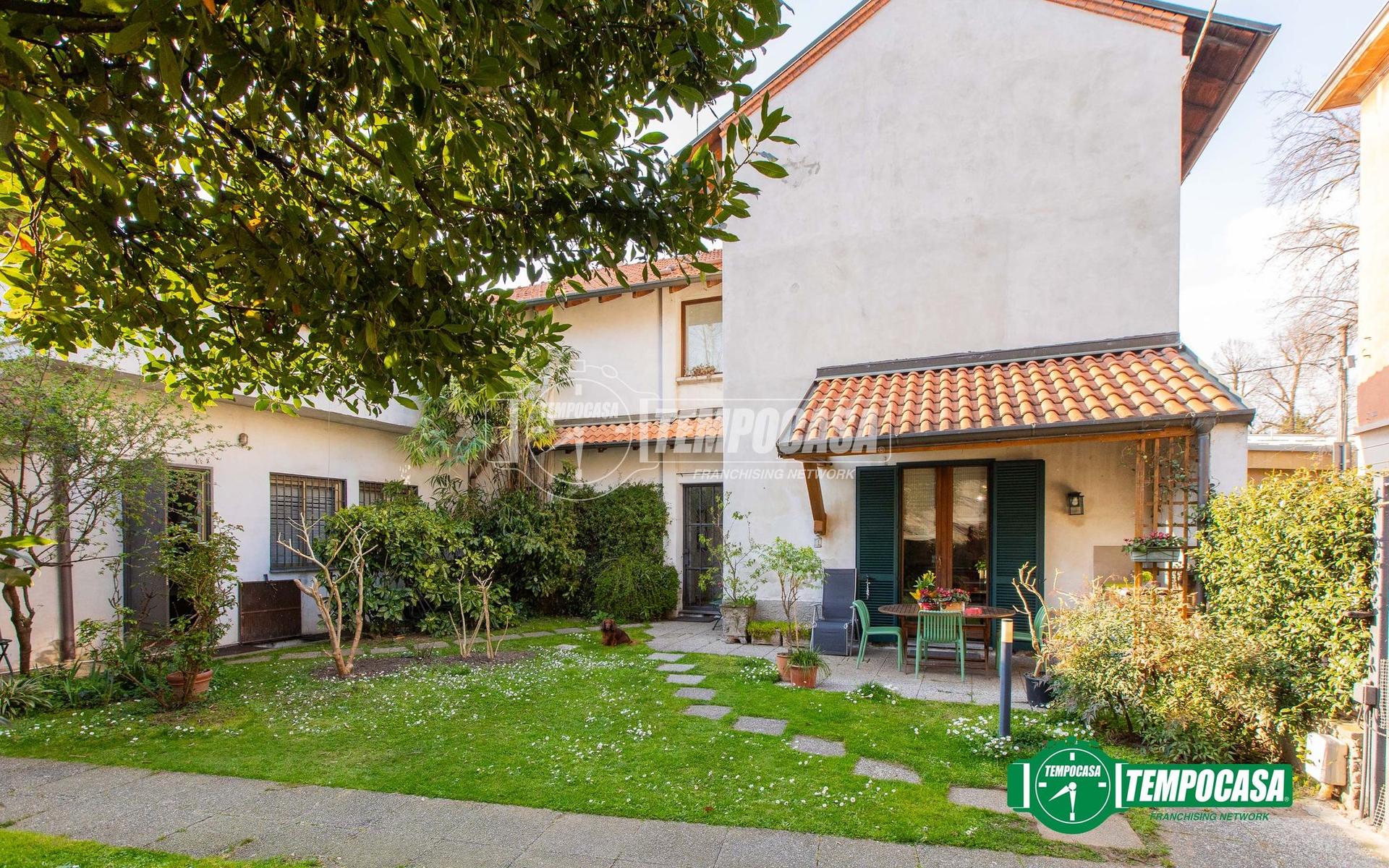 Villa in Via Dante Alighieri 8, Castellanza