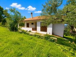 Villa bifamiliare in Contrada San Biagio Matonti 1, Laureana Cilento