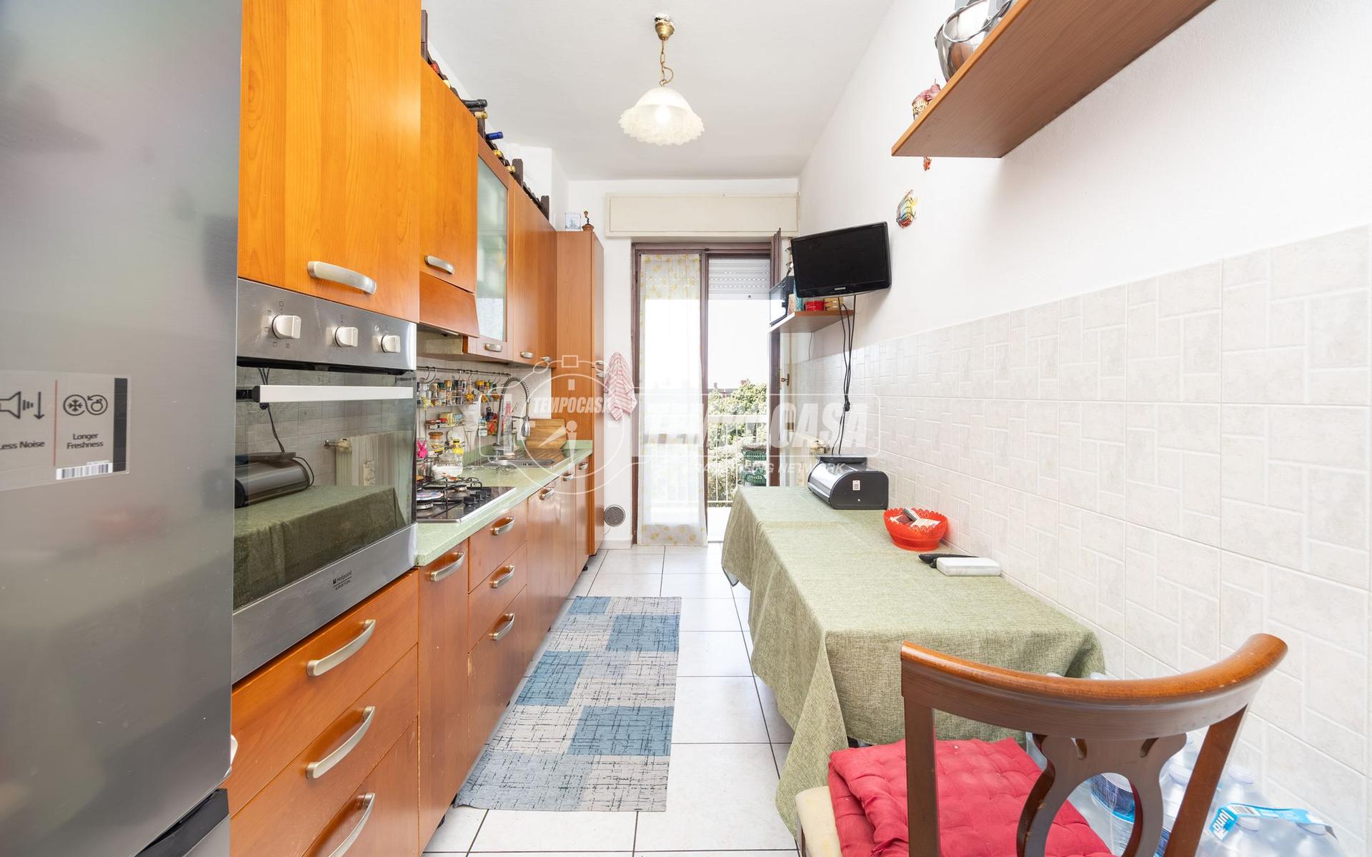 Trilocale in Via Don Sturzo 1/Palazzo a, Gorgonzola