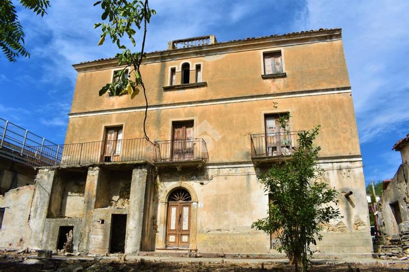 Casa indipendente in Via Torrevecchia, Paola — foto 3 di 5