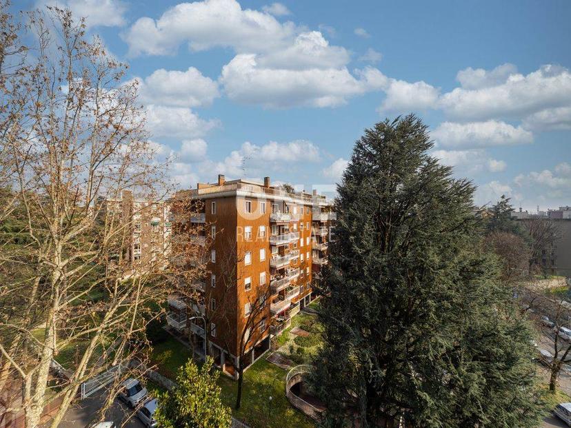 Trilocale in Via Biancamano, Monza — foto 3 di 5