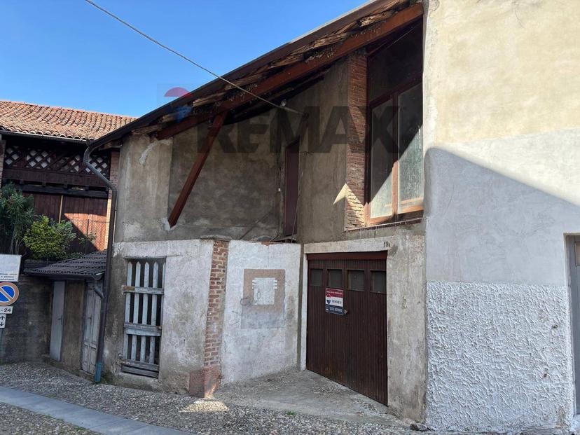 Rustico in Via Matteotti 19, Castronno — foto 5 di 5
