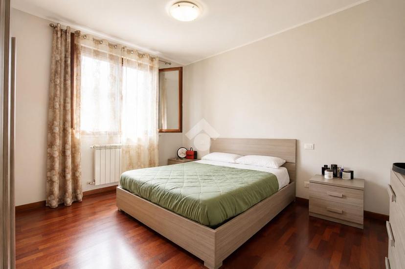 Trilocale in Via Giosuè Carducci 55, Pontida — foto 3 di 5