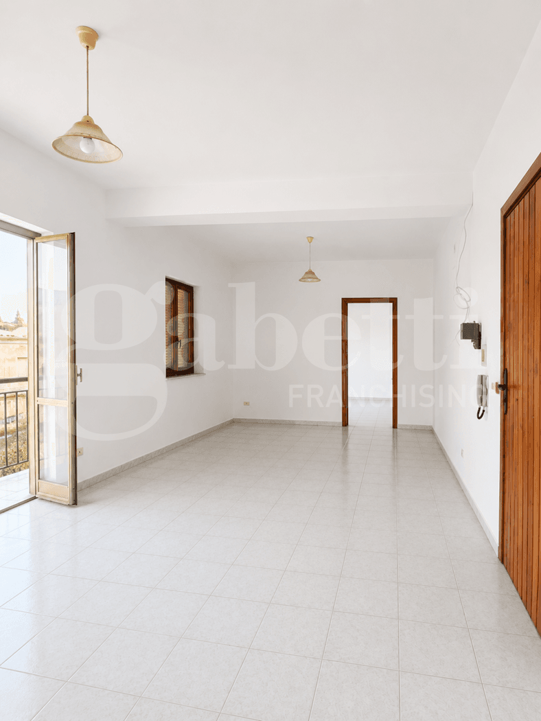 Trilocale in Via Nazionale 26, Cariati