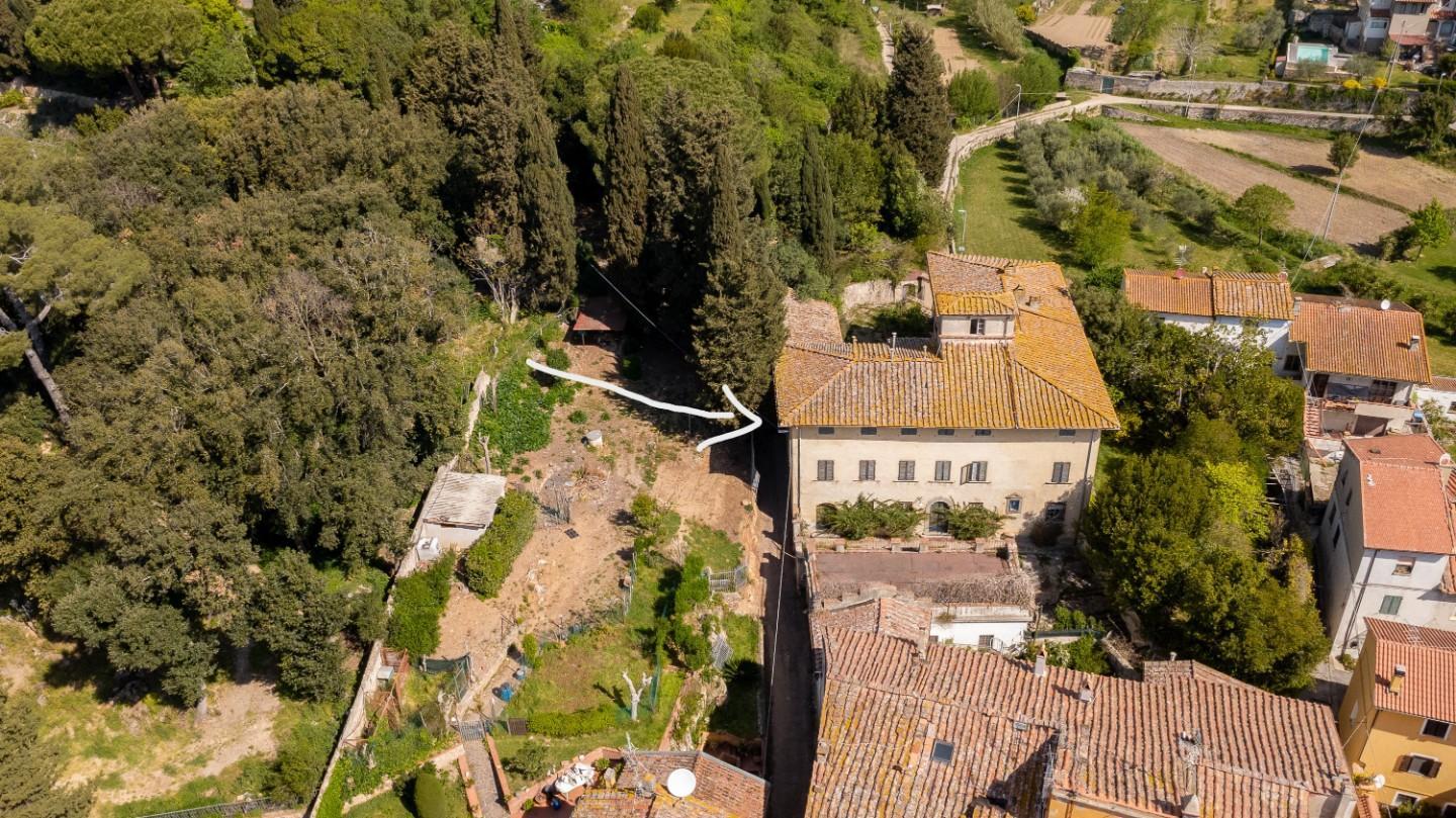 Villa, Vicopisano