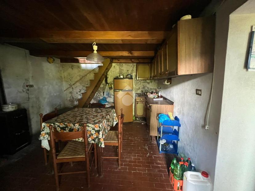 Casa indipendente in Localita' Bucino 1, Pescaglia — foto 3 di 5